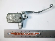 YAMAHA XVS1100 V-STAR CUSTOM FRONT BRAKE MASTER CYLINDER 4TR-25870-01-00 XVS jh