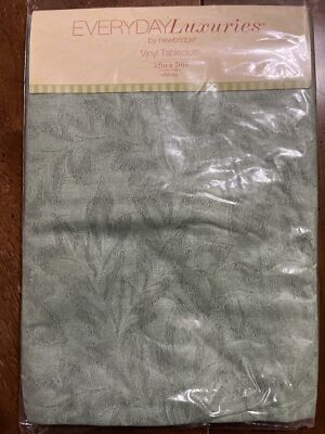 Newbridge Everyday Luxuries Vinyl Tablecloth Protector 52 X 70 Oblong Brand New