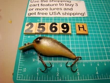 V2569 H AQUA SONIC FLUTED FLOW THROUGH Fishing Lure