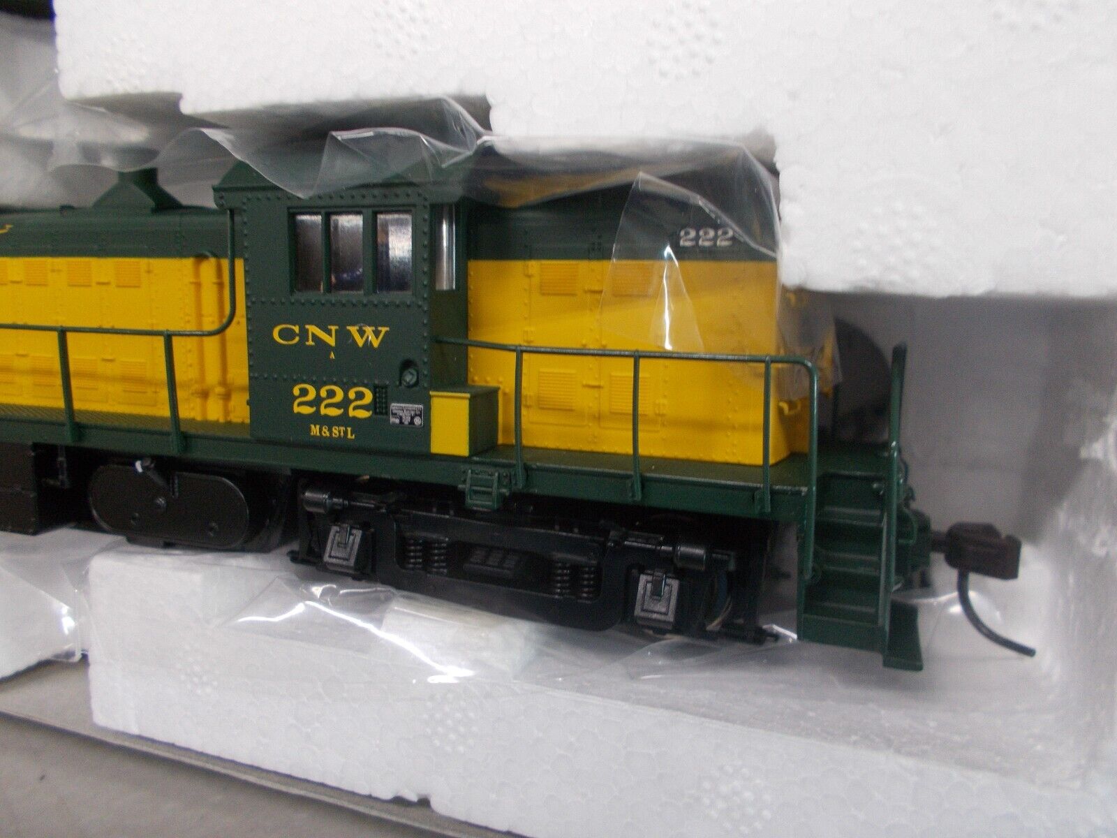 Picture 3 of 6