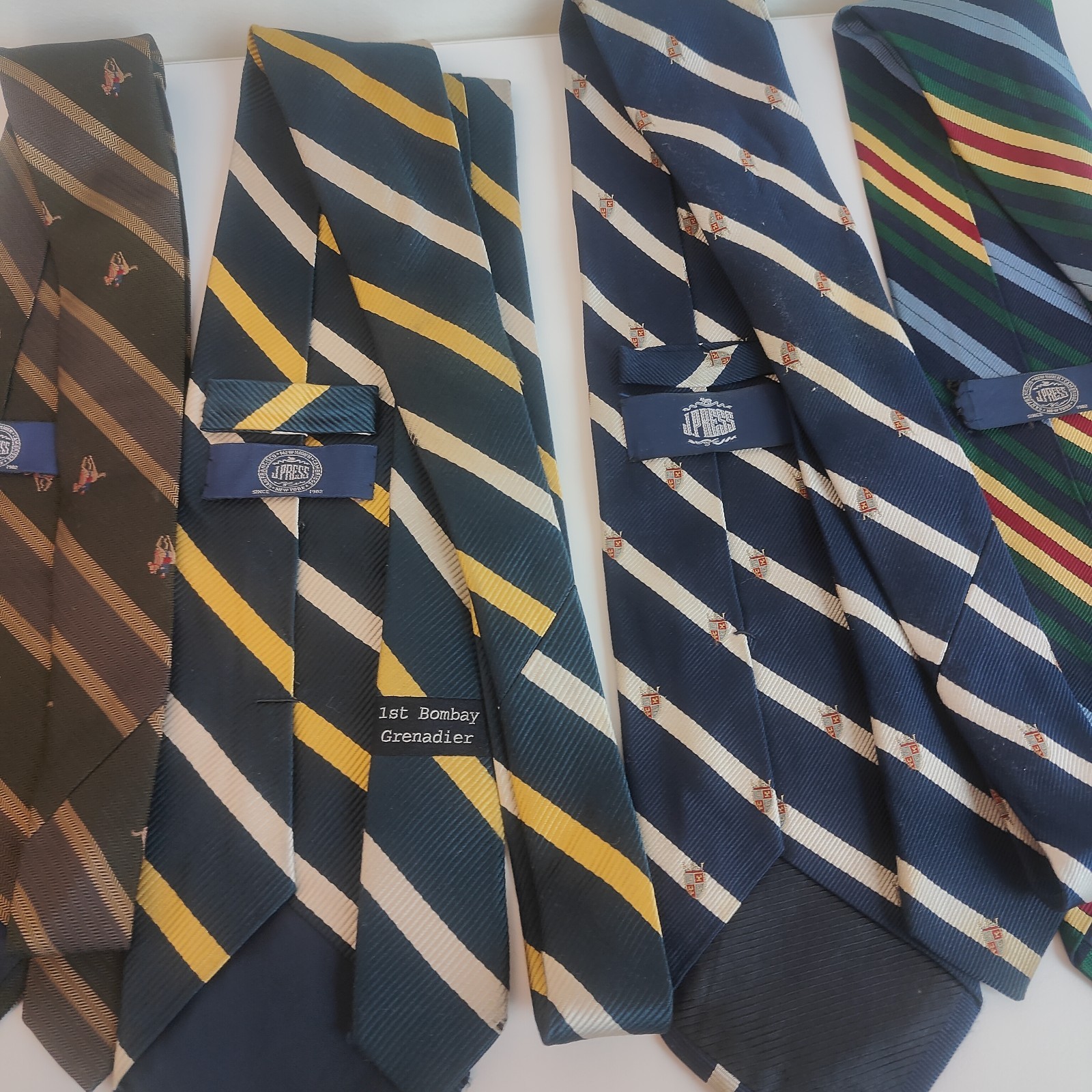 Lot of 5 Regent Striped Pattern — view 11