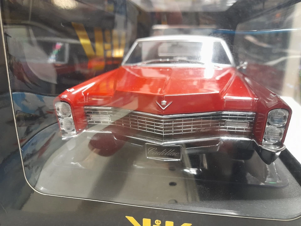 KKScale 180319 Cadillac DeVille 1967 coupè 1/18 - Immagine 2 di 3