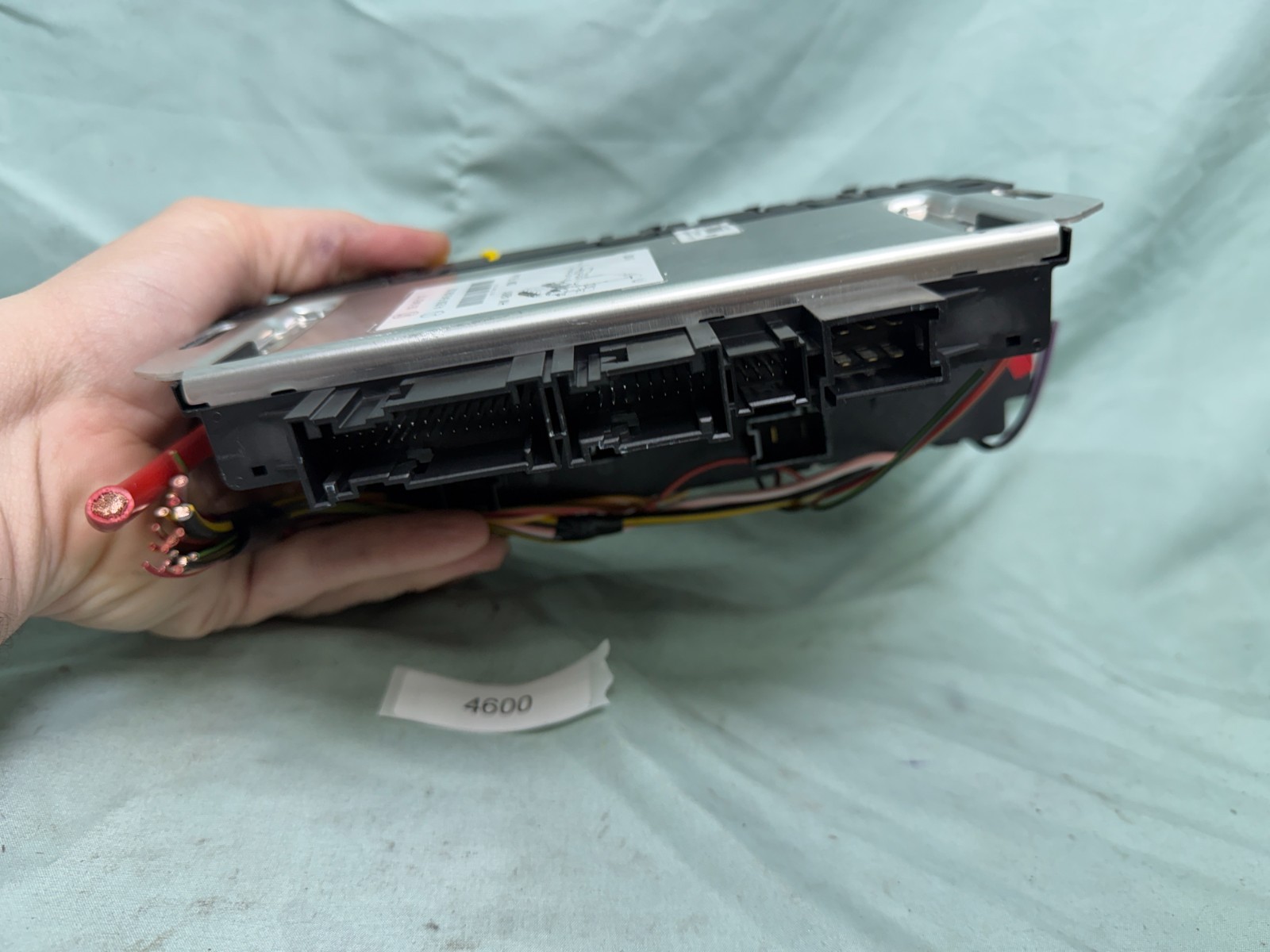 2003 - 2012 Mercedes R230 SL500 SL55 AMG Front Left SAM Fuse Box Control Module