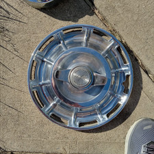  1 Chevy Corvette Hubcap Hub Cap Wheel Cover 1959 1960 1961 1962 Vintage
