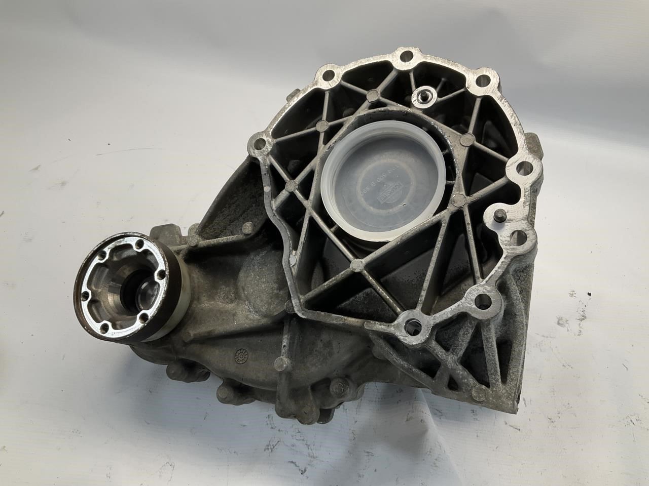 17-22 Maserati Levante AWD Transfer Case Q