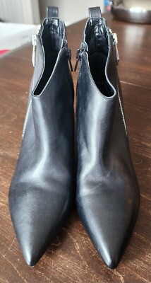 Marc Fisher Women's Retta Leather Ankle Boots Side Zip Block Heel Size 8M 