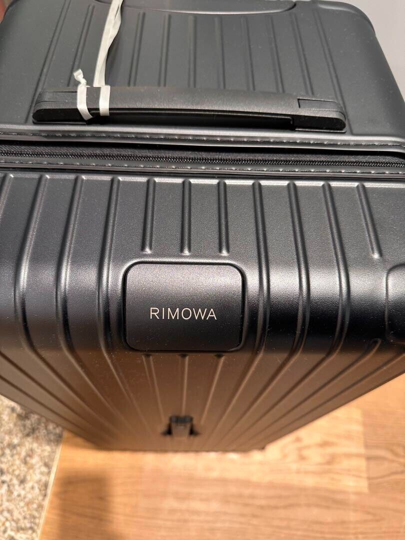 Rimowa Essential Trunk Plus 101L Matte Black Used F/S | eBay Rimowa Essential Trunk Plus 101L Matte Black Used F/S | eBay