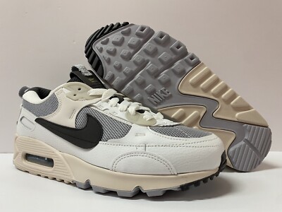 NIKE WMNS AIR MAX 90 FUTURA WOLF GREY MEDIUM ASH WHITE