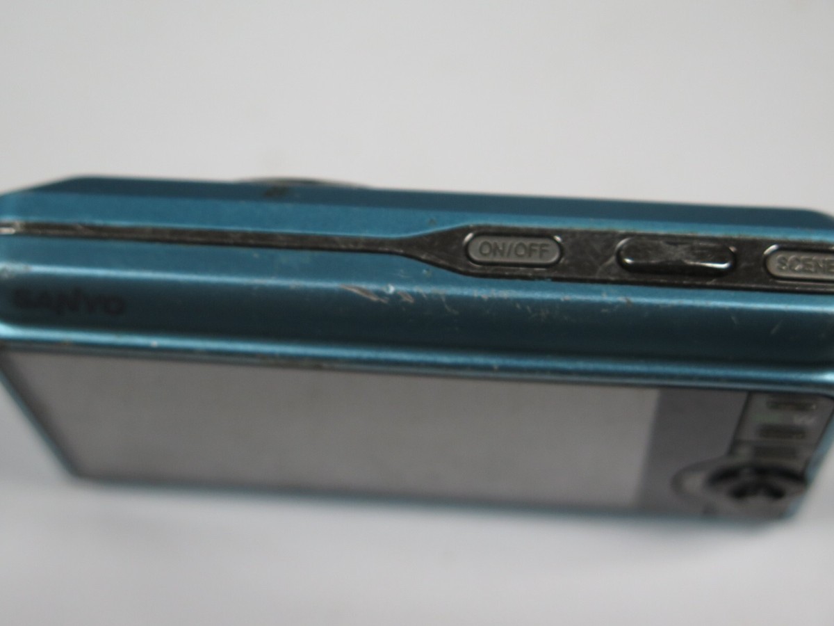 Sanyo VPC X1400 14.0MP Digital Camera - Blue.NON TESTED AS IS