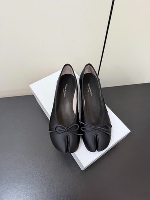 Maison Margiela Heeled shoes with  tabi Black Women