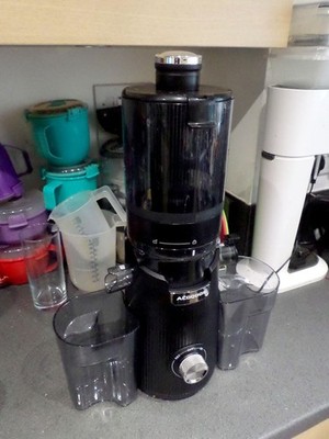 Entsafter Maschinen, 135 mm breite Rutsche für ganzes Obst und Gemüse, 1,8 l automatische Zufuhr...