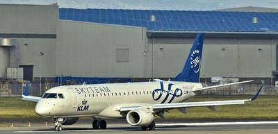 Photo 6x4 PH-EZX (SkyTeam livery), Belfast City Airport (February 2018) B c2018