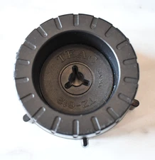 Vintage TEAC TZ-612 Plastic Hub Adapter For 10.5” in. Single (1) RTR