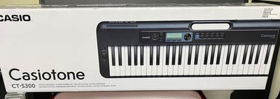 Casio Casiotone CT-S300 61-Key Digital Keyboard (V34232)