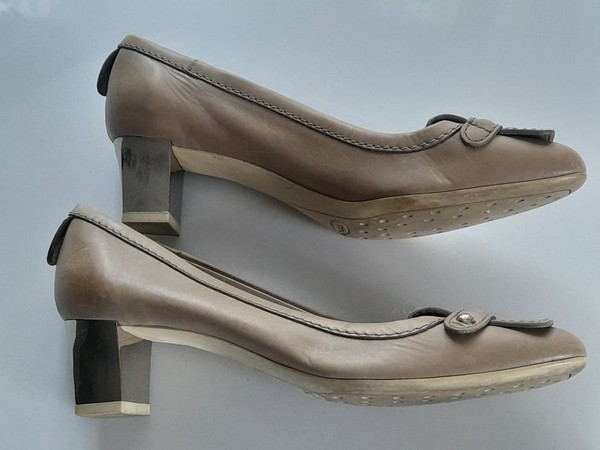Women Tod's Heels Brown Leather 37