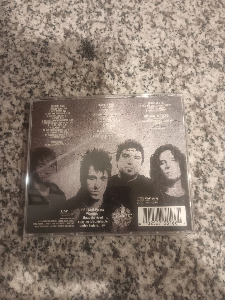 The Best of Papa Roach: To Be Loved by Papa Roach 2 Discs CD Best Buy DVD OOP - Image 2 of 2