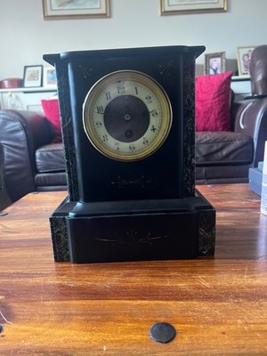 Antike Schiefer und Marmor Uhr Manteluhr voll funktionsfähig