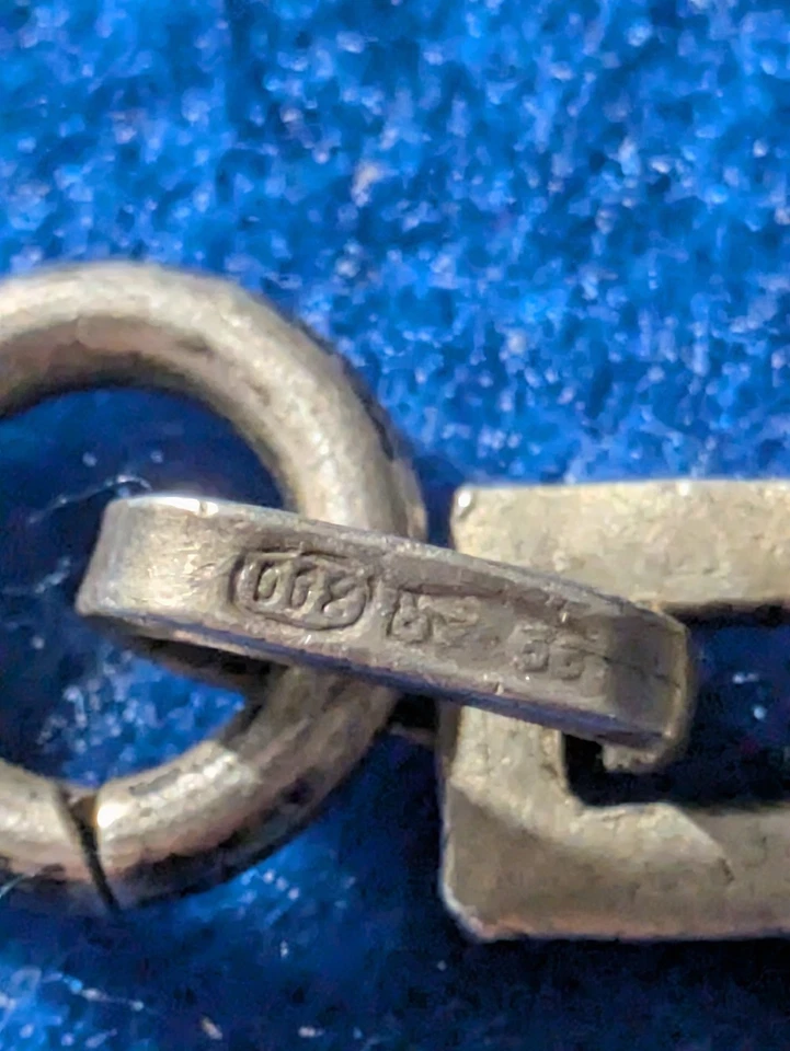 Ciondolo in argento 800 smaltato geometrico anni ’70 vintage peso 11g. - Immagine 4 di 4