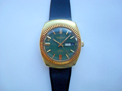 Caravelle Mens Automatic Watch Fluted Bezel 17j. Green Dial Day Date Swiss Runs - Picture 3 of 12