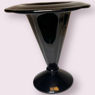 1920s 30s Ebony Ebony Paden City #300 ARCHAIC rolled edge footed vase 7 