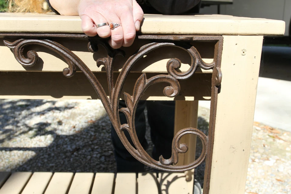 Elegant Mailbox Post Project Corbel / Solid Cast Iron, 16 inch, B-85 - Image 2 of 4