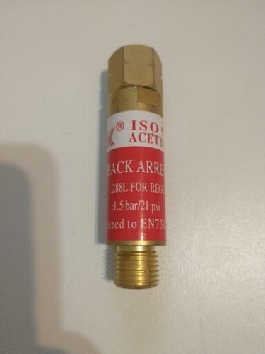 Acetylene (or propane) Welding, Brazing, Regulator End FLASHBACK