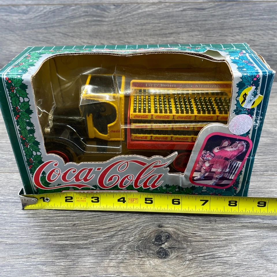 ERTL 1994 Coca-Cola camión de estacas de entrega banco de metal fundido a presión saludos de Navidad Foto 2 de 4