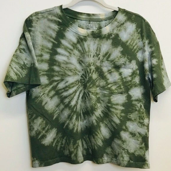 Green shirt bleach tie dye new arrivals