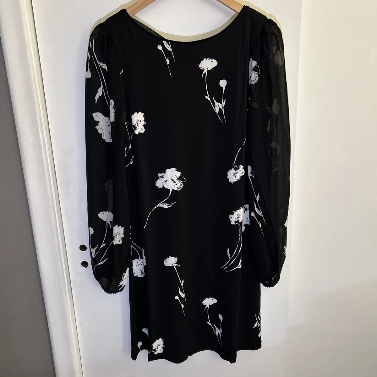 White House Black Market Women's Petites Dresses for Women for sale | eBay White House Black Market Women's Petites Dresses for Women for sale | eBay