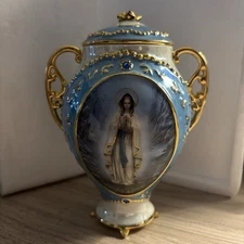 Ardleigh Elliot Music Box "Vision of Mary" #A1376, Our Lady Of Lourdes