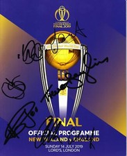 Cricket World Cup FINAL 2019 Programme SIGNED BY 7 England Cricketers AFTAL COA 