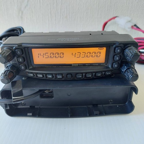 YAESU FT 8900 QUAD BAND FM MOBILE Transceiver 29 50 144MHz 20W Working yaesu-ft-8900-quad-band-fm-mobile-transceiver-29-50-144mhz-20w-working