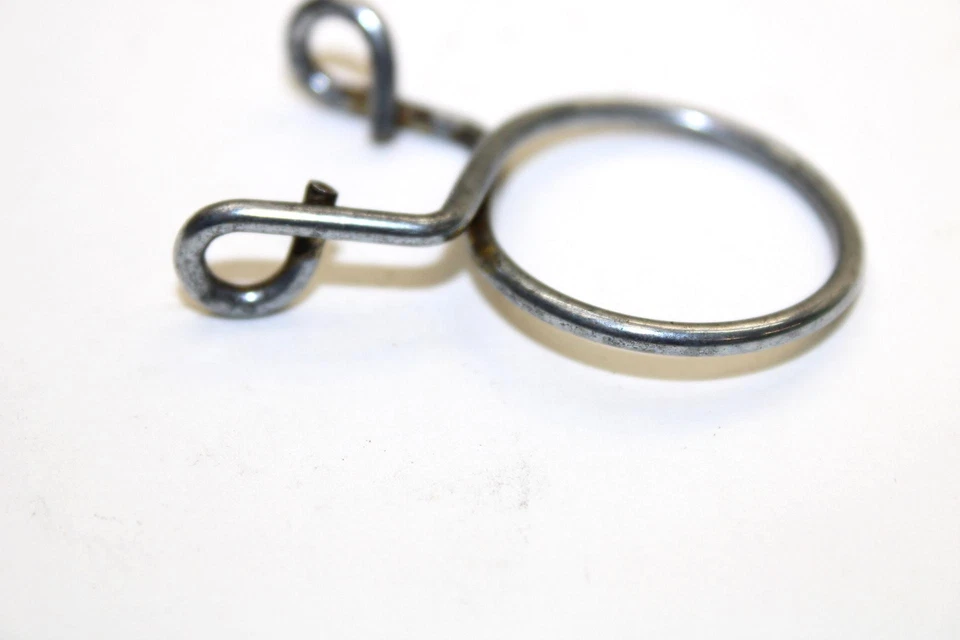 Yamaha Vmax 500 1995 OEM cámara de aire clip 90467-24096-00 Q2554 Foto 4 de 4