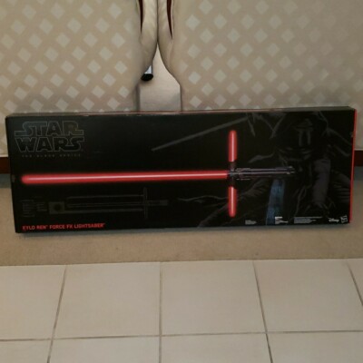 Star Wars Episode VII Kylo Ren Force FX Deluxe Lightsaber The