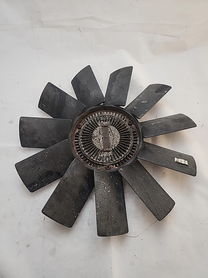 1712058 1992 BMW 735iL 735 535 CLUTCH FAN AND BLADE SHROUD COOLING J4-2 - Image 2 of 2