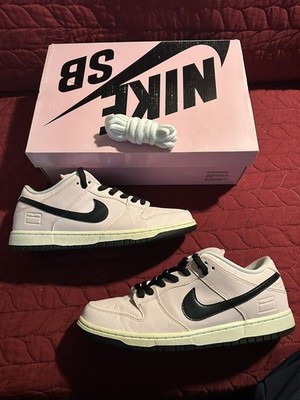 Nike SB Dunk Low PinkBox Size 9.5