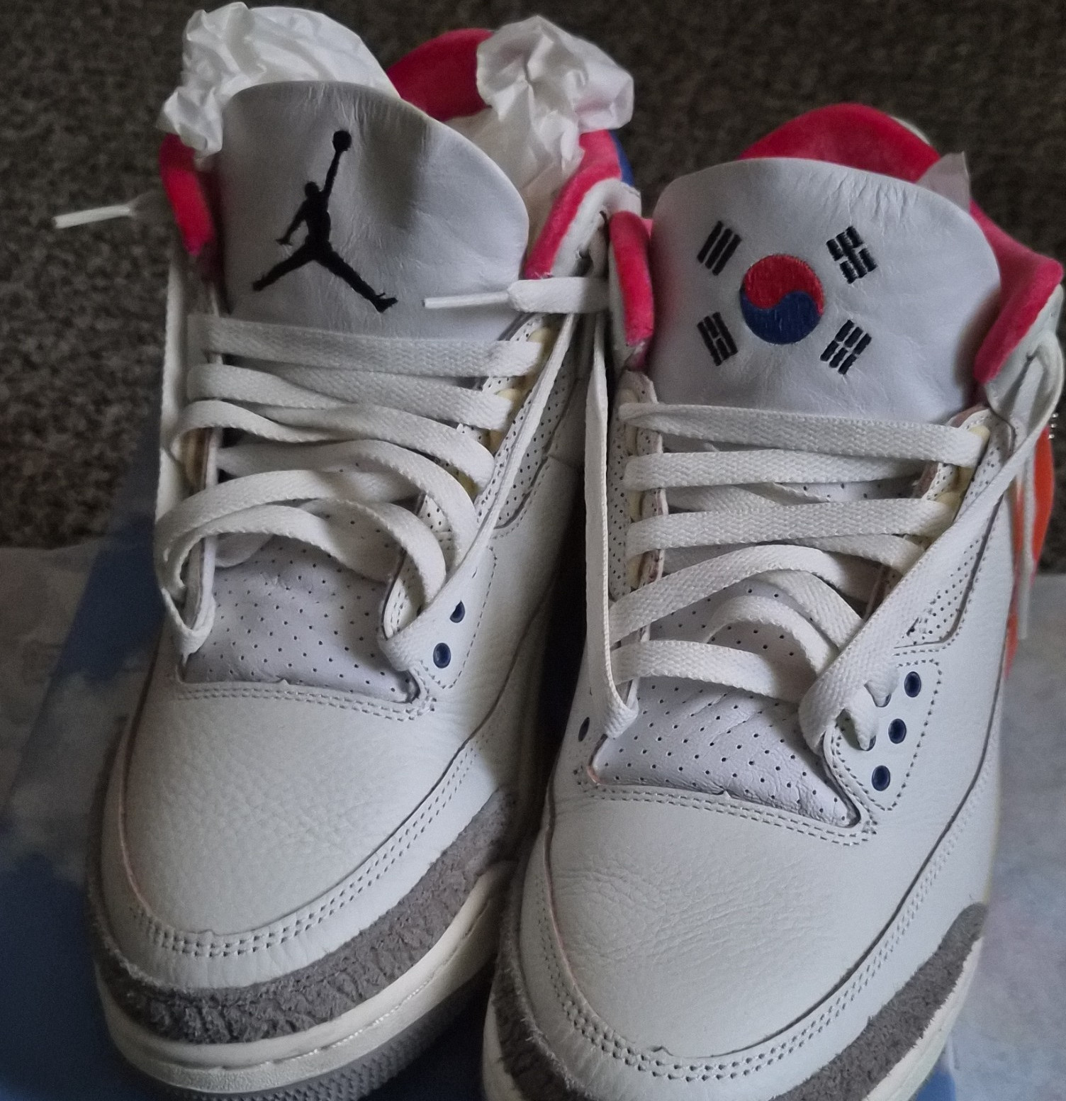 Size 10 - Air Jordan 3 Retro Seoul 2.0