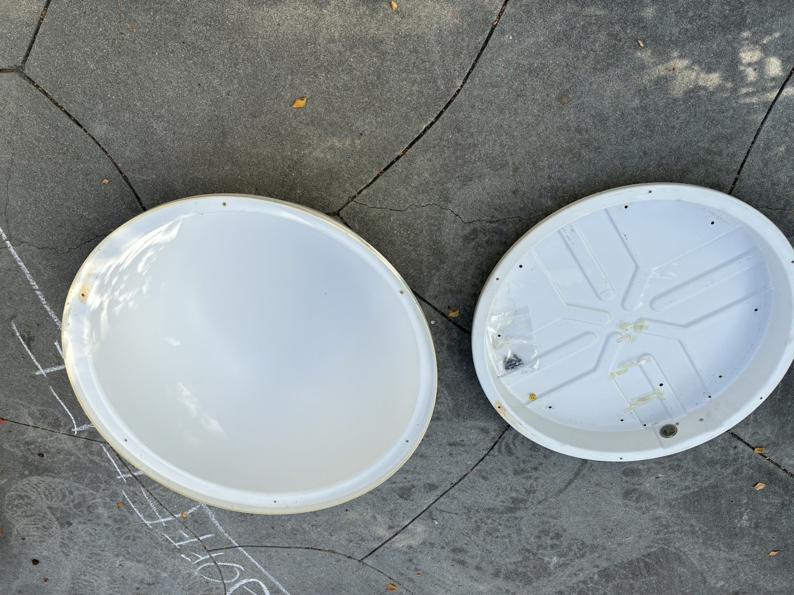 Vintage King Controls  Dome RV Satellite Dish / Dome  Just the Dome apr 27" diam