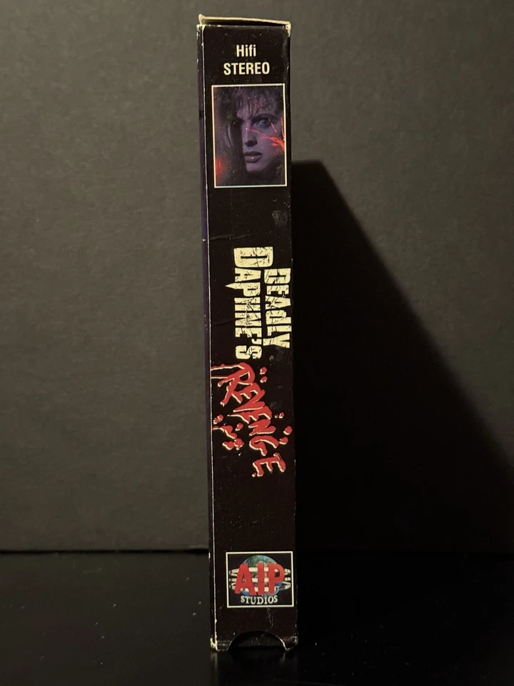 Deadly Daphne’s Revenge VHS RARE Horror VHS AIP Troma Vintage Horror HTF OOP - Image 4 of 4