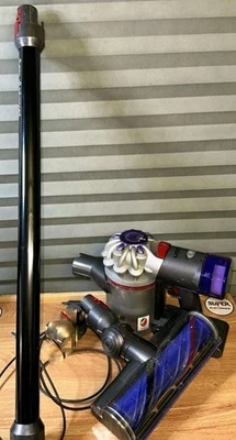 Dyson V8 Animal  Cordless Vacuum Cleaner