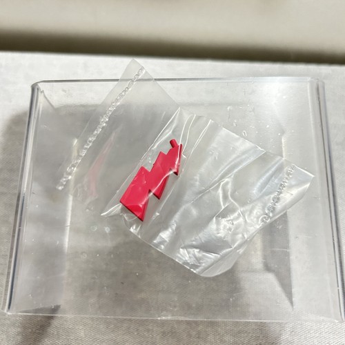 Super Plastic X Janky Series 4 Blind Box Confirmed Electro Kitty - Picture 4 of 5