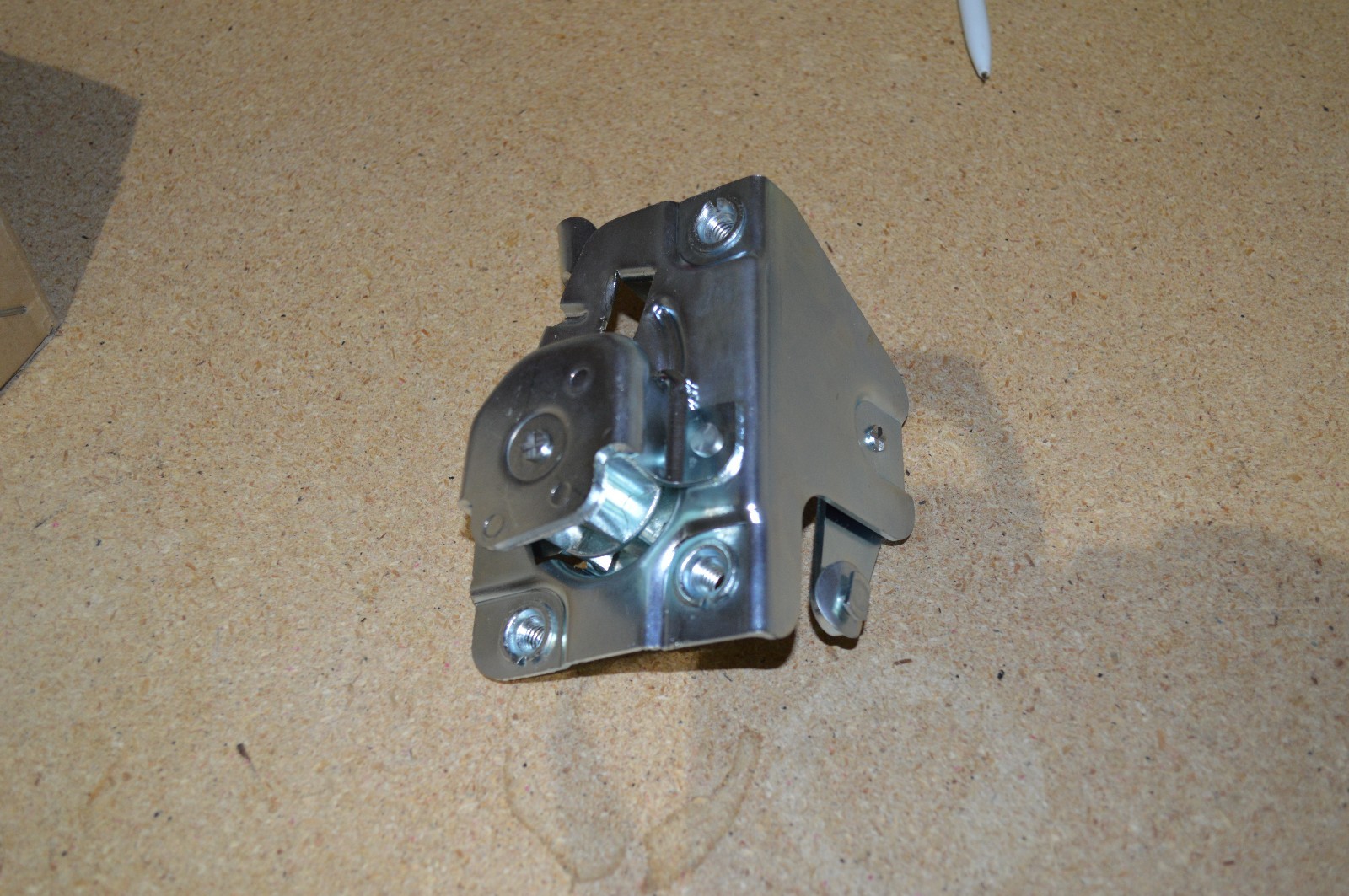 1964 1965 1966 Chevy Pickup PU Truck Door Latch Pair left right 