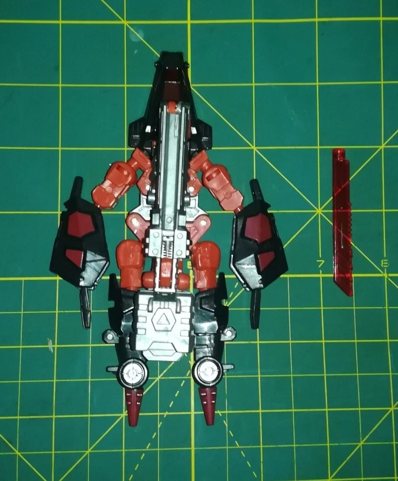 Transformers Scrapmetal Cybertron Takara Hasbro - Immagine 4 di 4