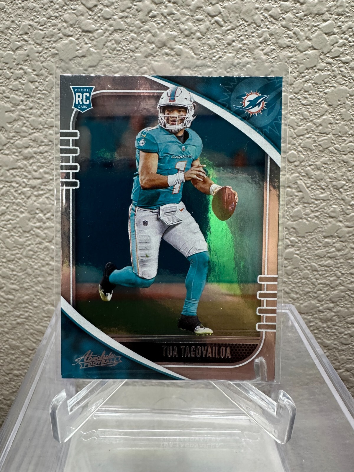 2020 Absolute Tua Tagovailoa Rookie RC Miami Dolphins