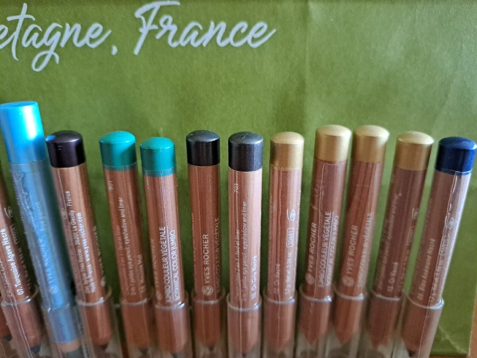 Yves Rocher  Nr. 1  MATITONE OCCHI: A Scelta Di Colore.  Foto 3 de 4