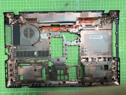 Acer Aspire V3-772G Bottom Case Base Cover 13N0-7NA0411 #cb774 - Picture 2 of 3