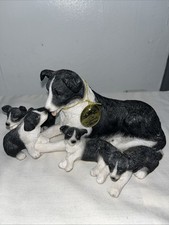 Border Collie Figurines with 4x Puppies Miniature Set Black and White Dog