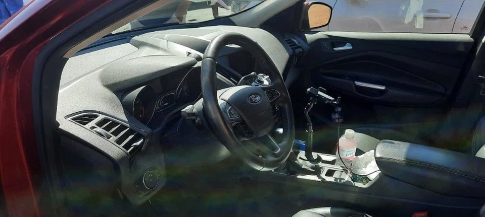 Coolant Reservoir Fits 17-19 ESCAPE 4261630 Foto 3 de 4