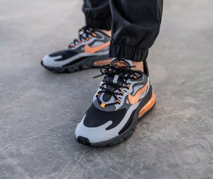 Nike Air Max 270 React Winter Gs Bq4760 001 Ebay Nike Air Max 270 React Winter Gs Bq4760 001 Ebay