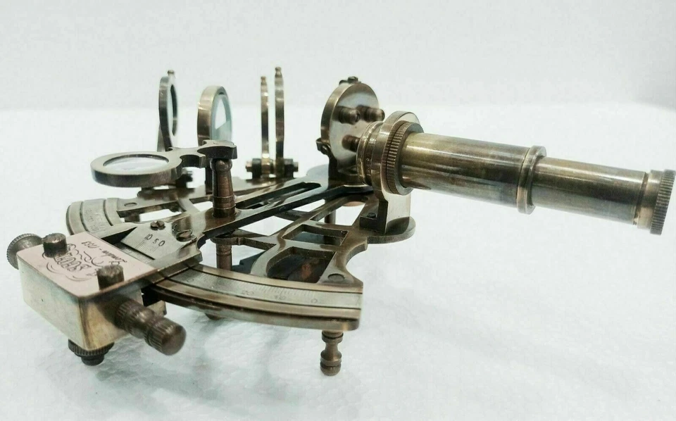 Nautical Brass Antique J. Scott Sextant with Working Marine Vintage Hardwood Box - Image 3 of 4